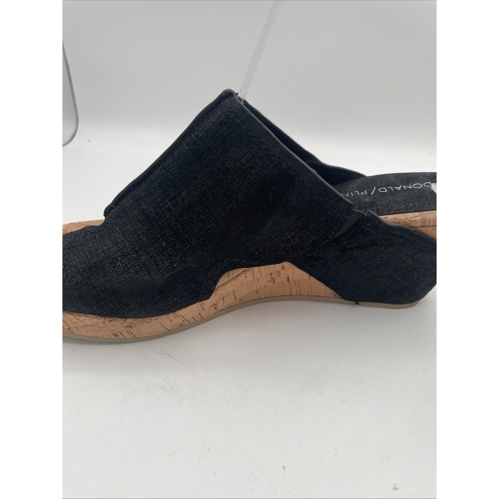 Donald Pliner Gerie Women's Size 10M Black Leather Cork Wedge Thong Sandals - Picture 2 of 11